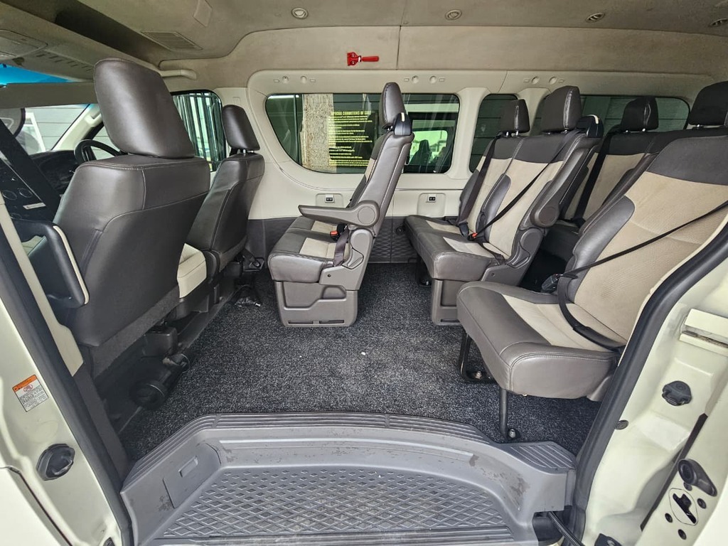2020 TOYOTA QUANTUM 2.8 GL SLWB 14 SEAT