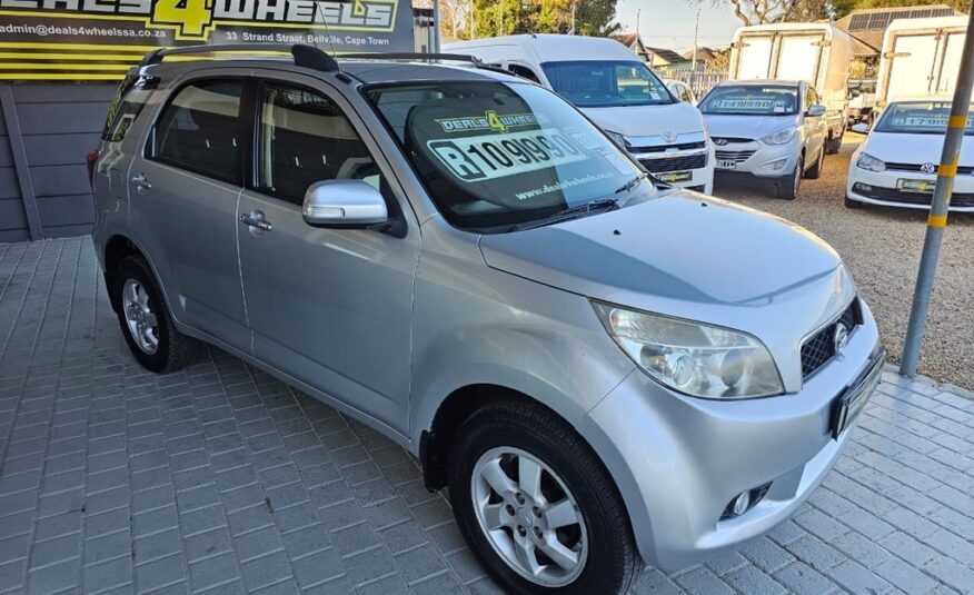 2010 DAIHATSU TERIOS 7 SEAT