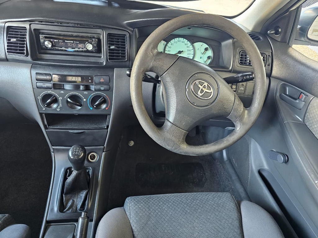 2006 TOYOTA COROLLA 140i