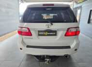 2011 TOYOTA FORTUNER 3.0D-4D R/B
