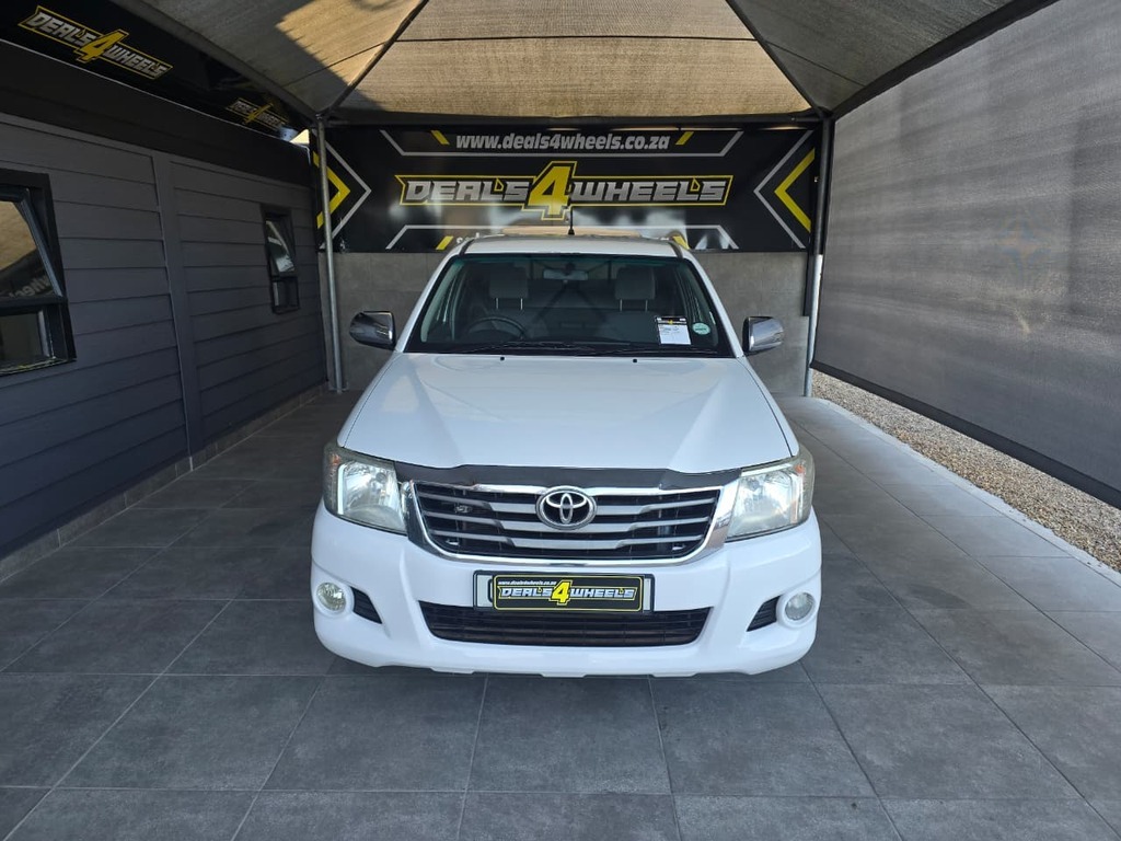 2011 TOYOTA HILUX 2.5 D-4D SRX XTRA CAB P/U S/C