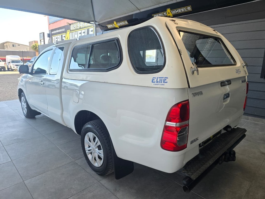 2011 TOYOTA HILUX 2.5 D-4D SRX XTRA CAB P/U S/C