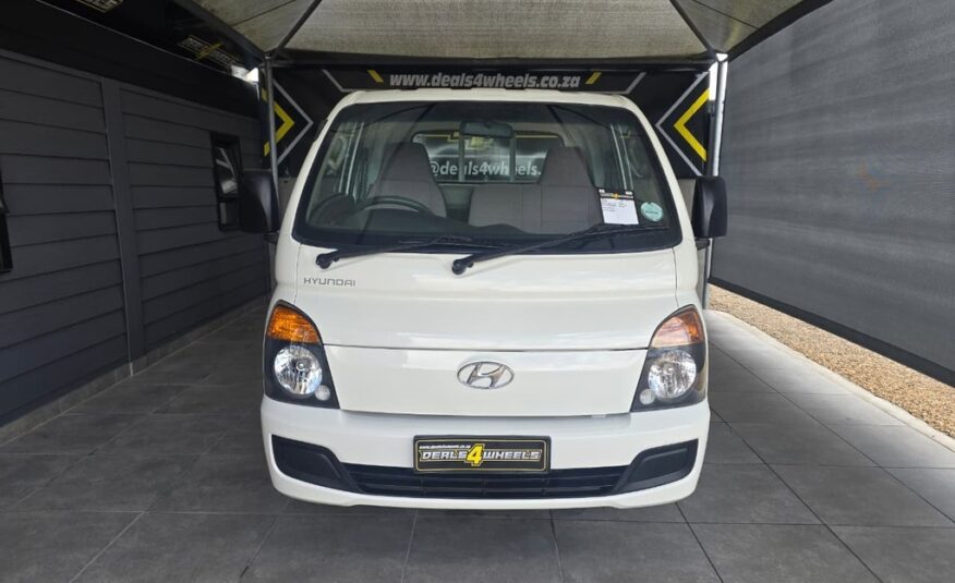 2017 HYUNDAI H100 2.6D F/C C/C