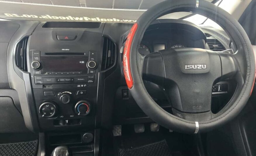 2015 ISUZU KB 250 D-TEQ LE P/U S/C