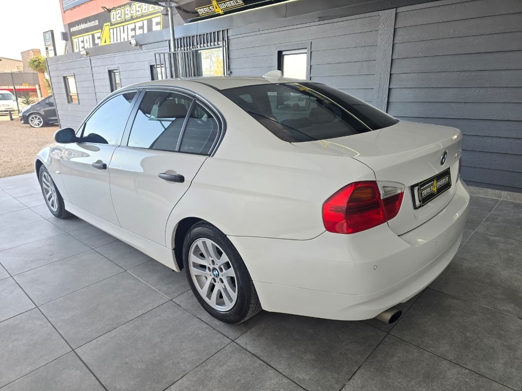 2006 BMW 320i A/T (E90)