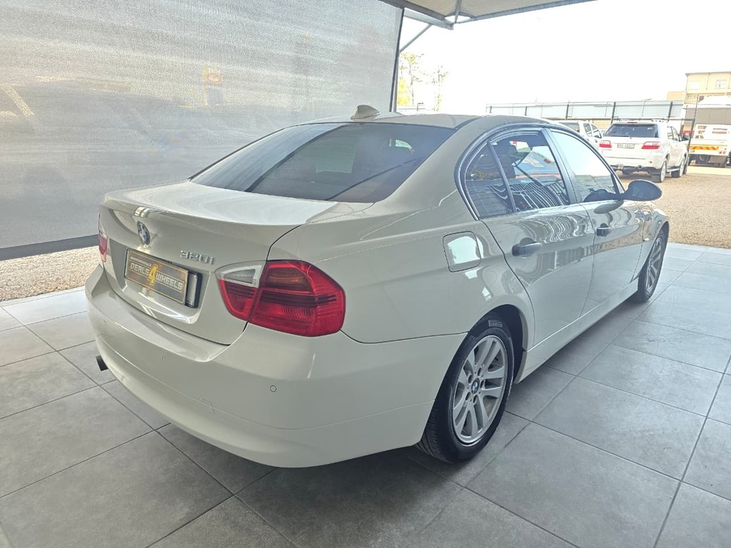 2006 BMW 320i A/T (E90)