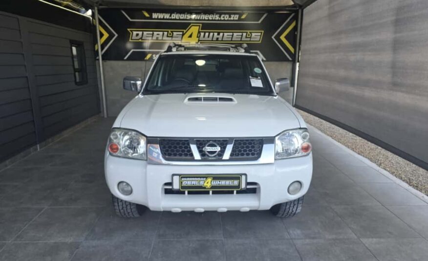 2013 NISSAN HARDBODY NP300 2.5 TDi (K11/K42) P/U D/C