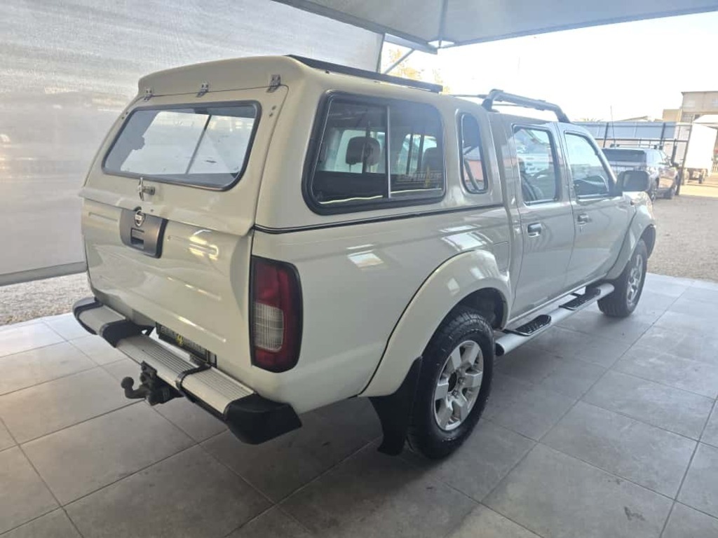 2013 NISSAN HARDBODY NP300 2.5 TDi (K11/K42) P/U D/C