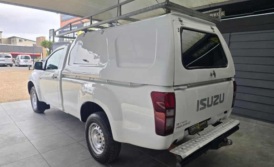2013 ISUZU KB 250D LEED FLEETSIDE P/U S/C