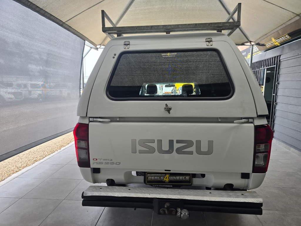 2013 ISUZU KB 250D LEED FLEETSIDE P/U S/C