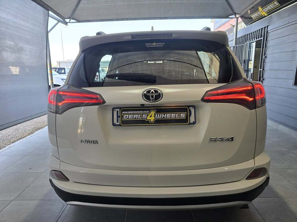 2017 TOYOTA RAV4 2.0 GX A/T