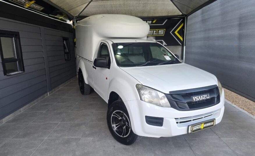 2013 ISUZU KB 250D LEED FLEETSIDE P/U S/C