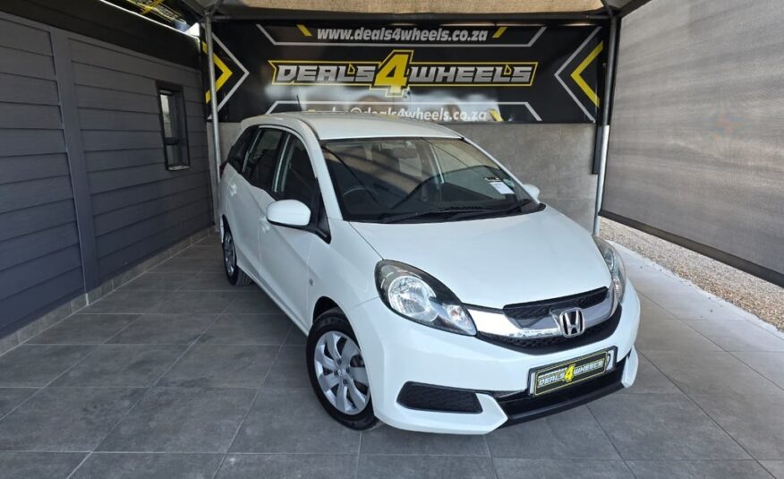 2014 HONDA MOBILIO 1.5 TREND