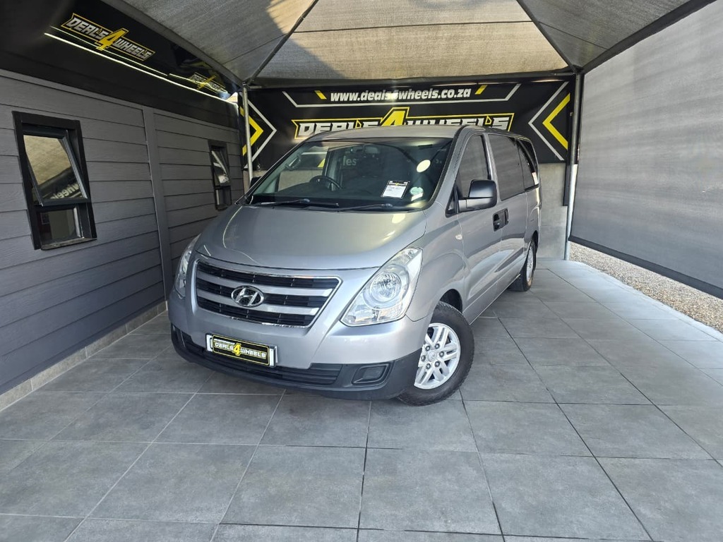 2016 HYUNDAI H-1 2.5 CRDi MULTICAB A/T 6 SEAT