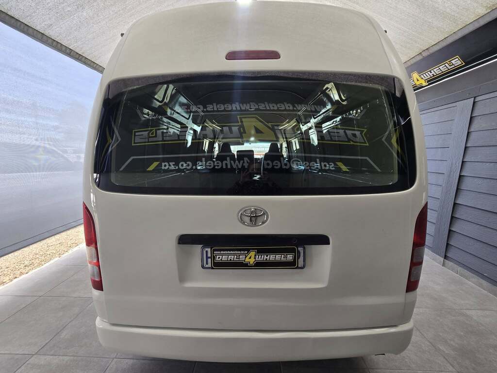 2018 TOYOTA QUANTUM 2.5 D-4D LWB F/C P/V
