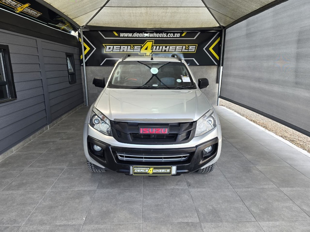 2015 ISUZU KB 300 D-TEQ LX A/T P/U D/C