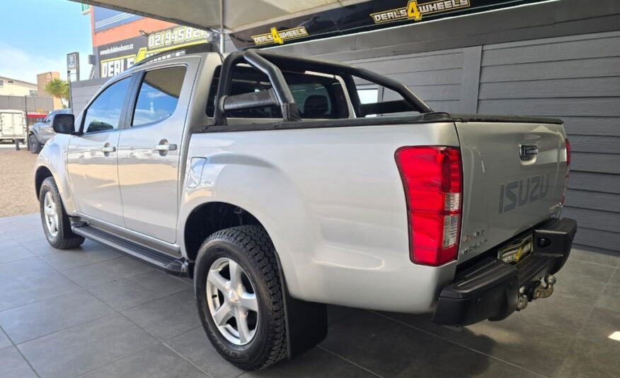 2015 ISUZU KB 300 D-TEQ LX A/T P/U D/C