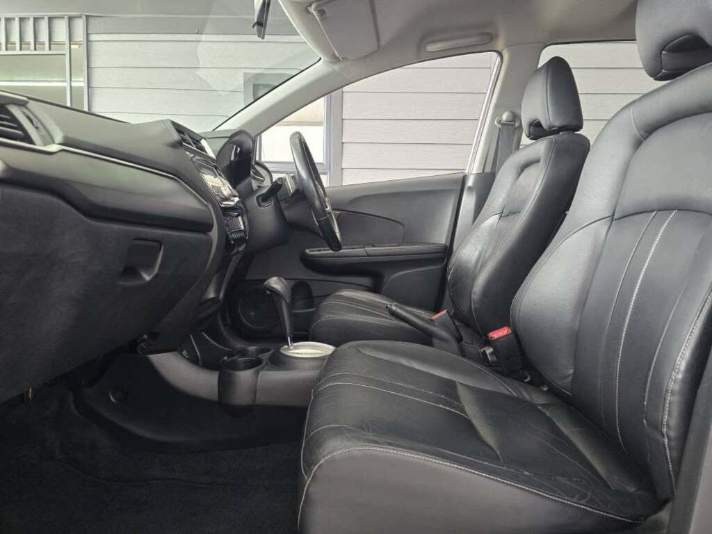 2017 HONDA BR-V 1.5 ELEGANCE CVT