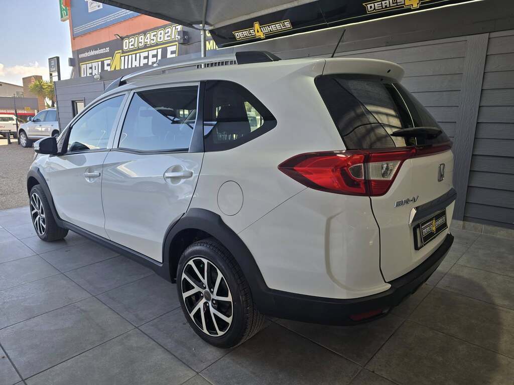 2018 HONDA BR-V 1.5 TREND