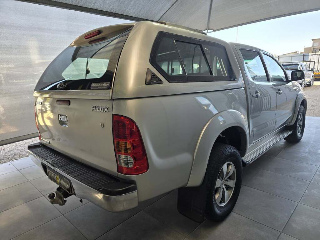 2010 TOYOTA HILUX 3.0 D-4D RAIDER R/B P/U D/C
