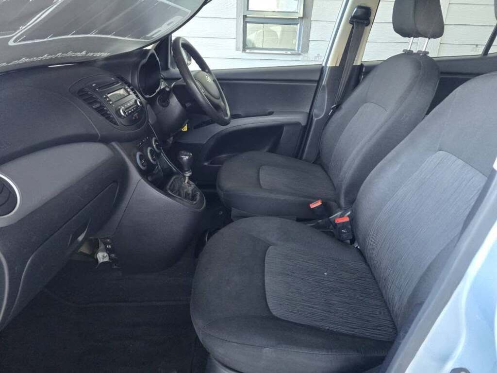 2013 HYUNDAI i10 1.25 GLS/FLUID