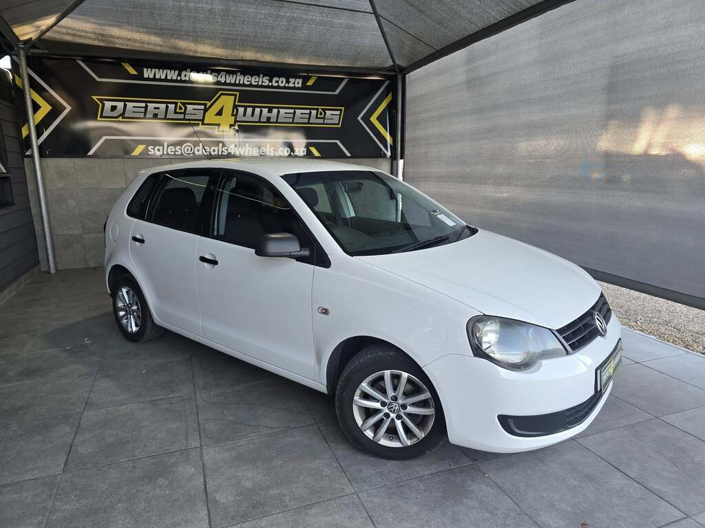2013 VOLKSWAGEN POLO VIVO 1.4 TRENDLINE 5Dr