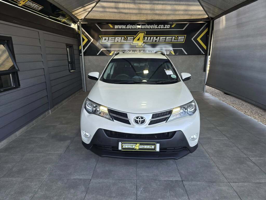 2014 TOYOTA RAV4 2.2D-4D GX