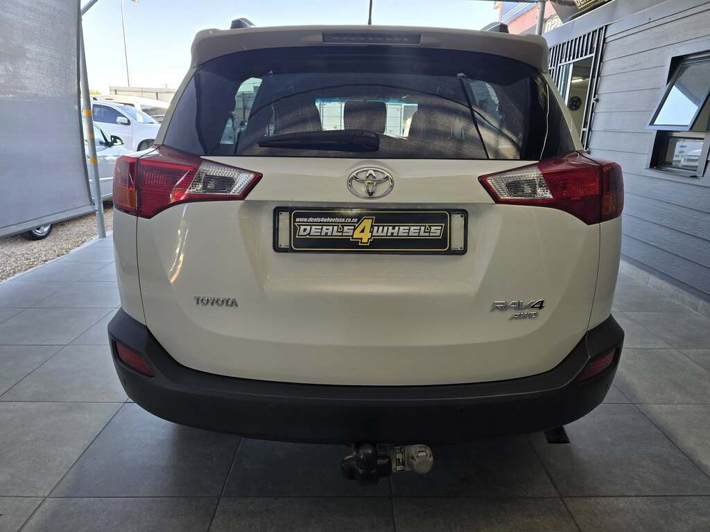 2014 TOYOTA RAV4 2.2D-4D GX