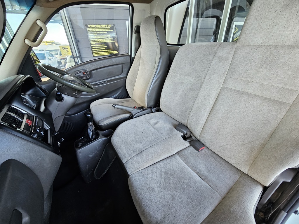 2018 HYUNDAI H100 2.6D F/C D/S