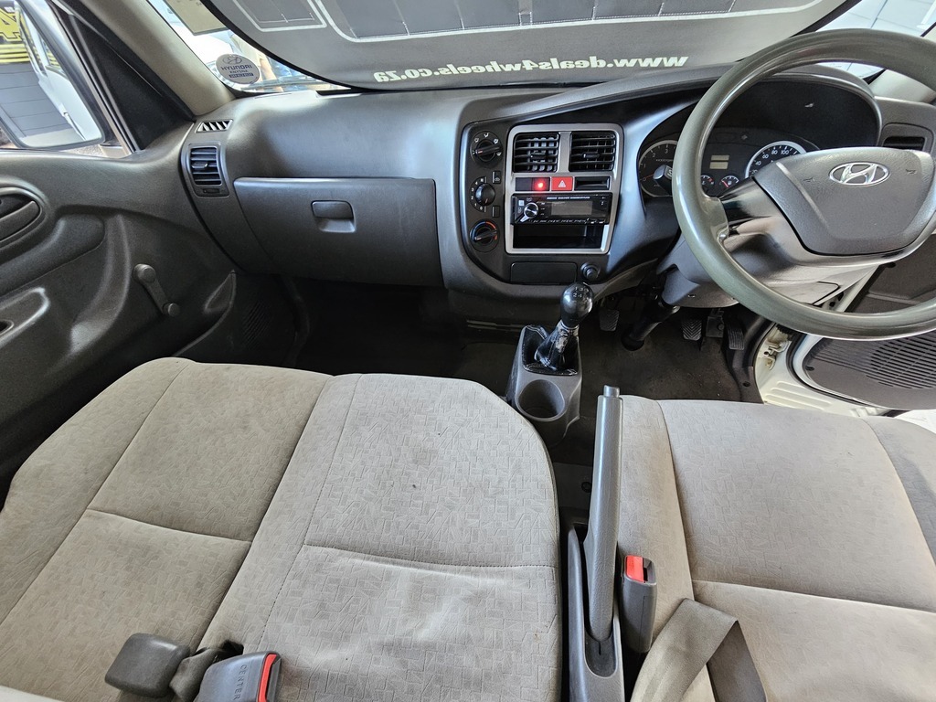 2018 HYUNDAI H100 2.6D F/C D/S