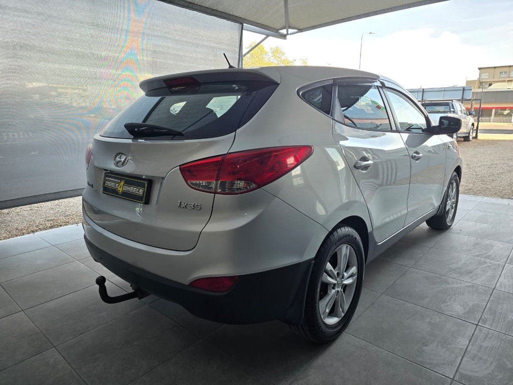 2011 HYUNDAI iX35 2.0 GL/PREMIUM