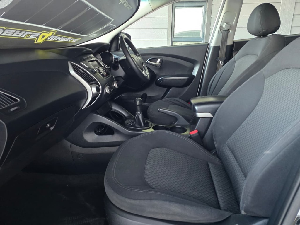 2011 HYUNDAI iX35 2.0 GL/PREMIUM