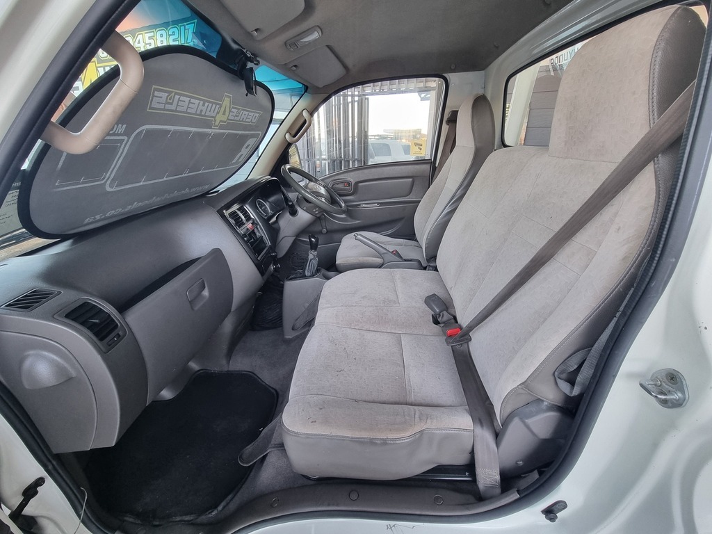2018 HYUNDAI H100 2.6D F/C D/S