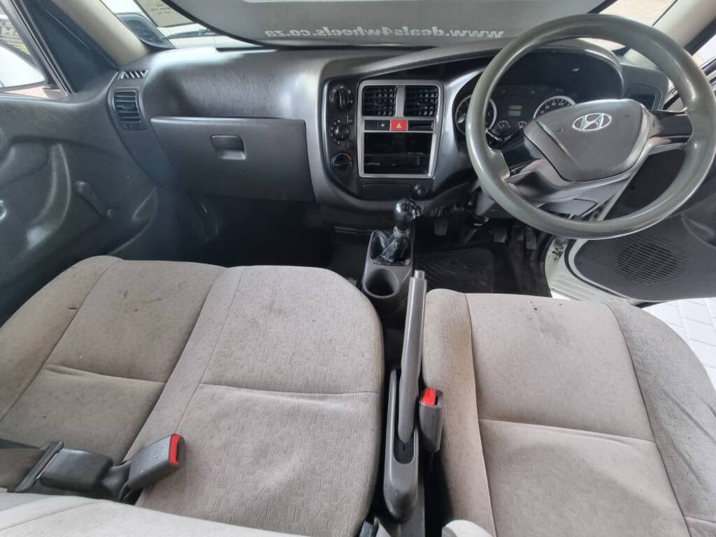 2018 HYUNDAI H100 2.6D F/C D/S