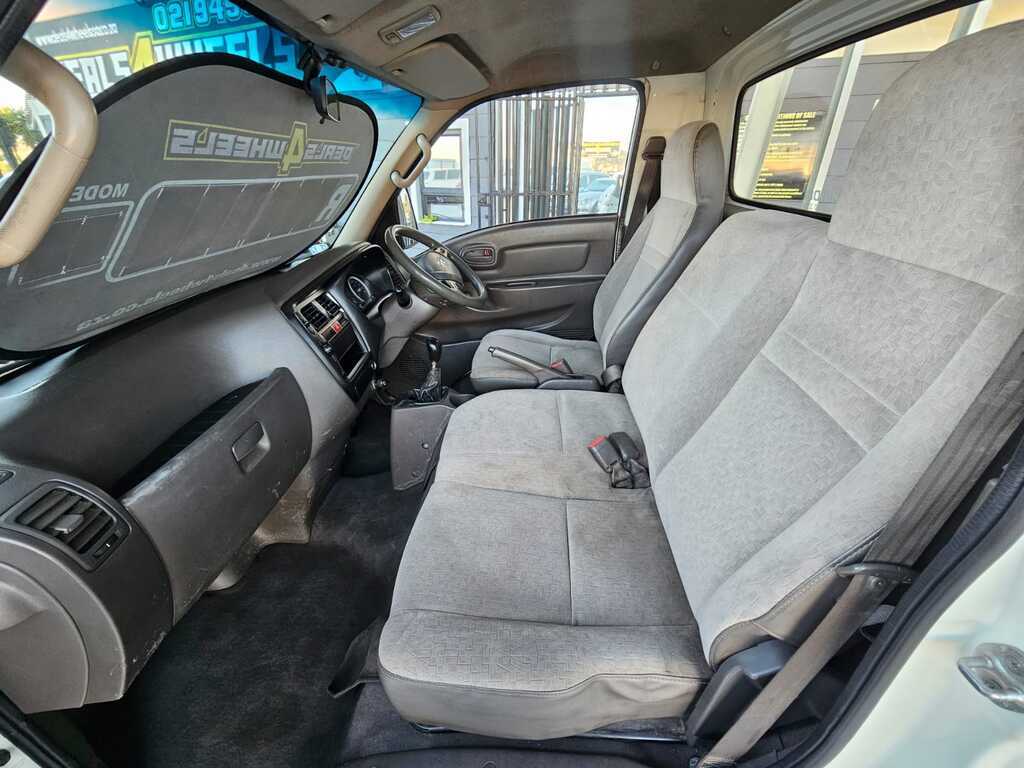 2016 HYUNDAI H100 2.6D F/C D/S