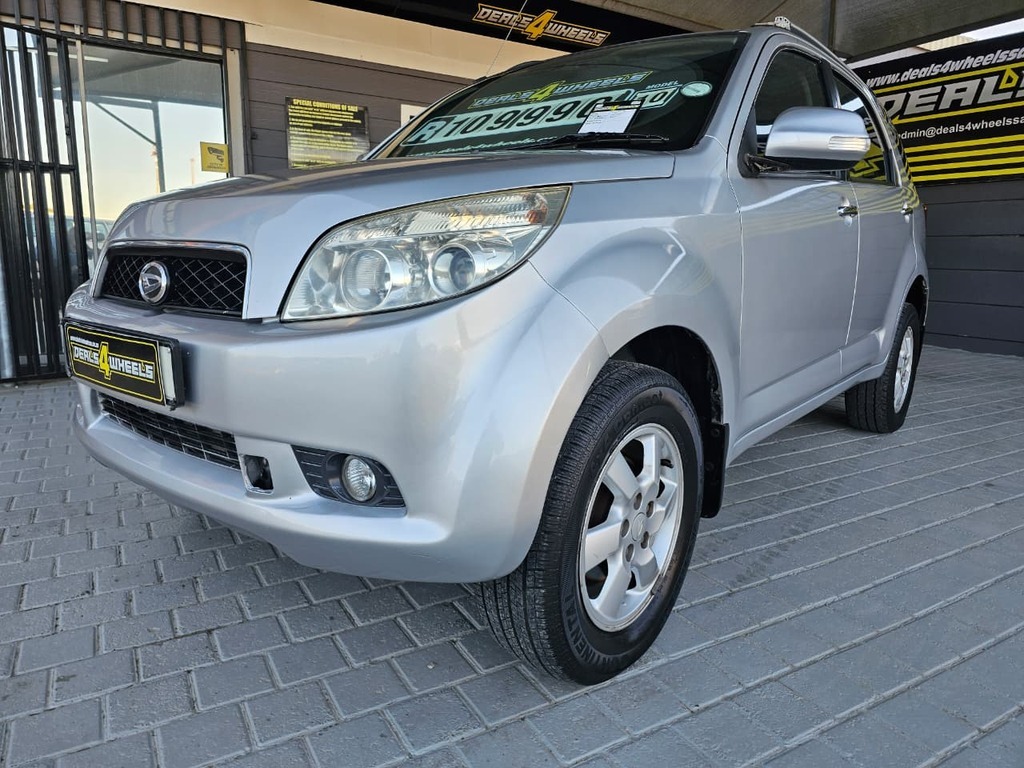 2010 DAIHATSU TERIOS 7 SEAT