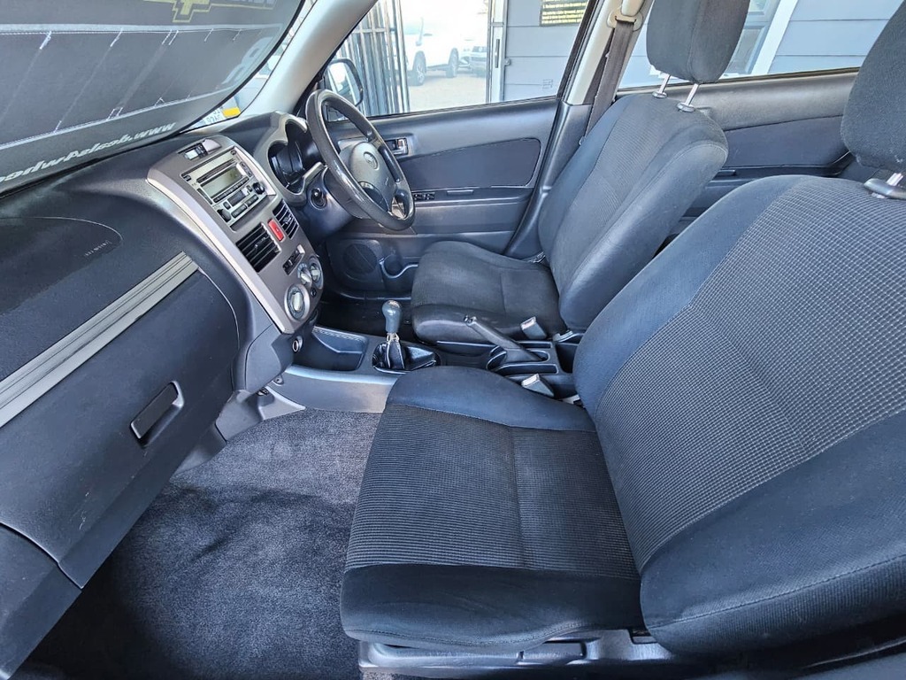 2010 DAIHATSU TERIOS 7 SEAT