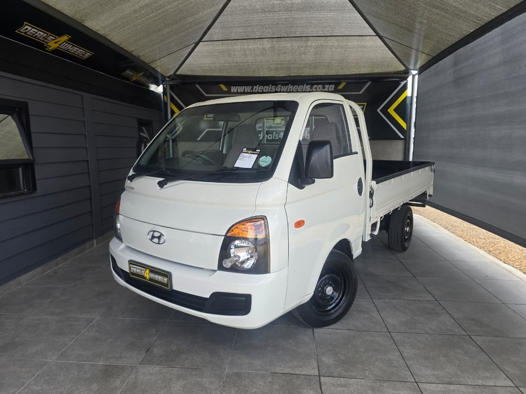 2017 HYUNDAI H100 2.6D F/C C/C