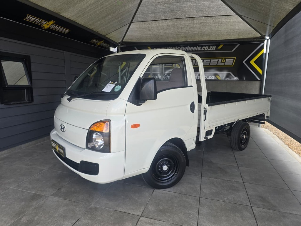 2017 HYUNDAI H100 2.6D F/C C/C