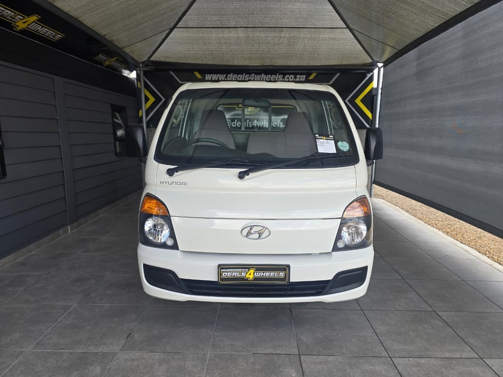 2017 HYUNDAI H100 2.6D F/C C/C