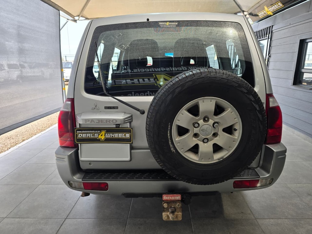 2003 MITSUBISHI PAJERO 3500i A/T 5Dr