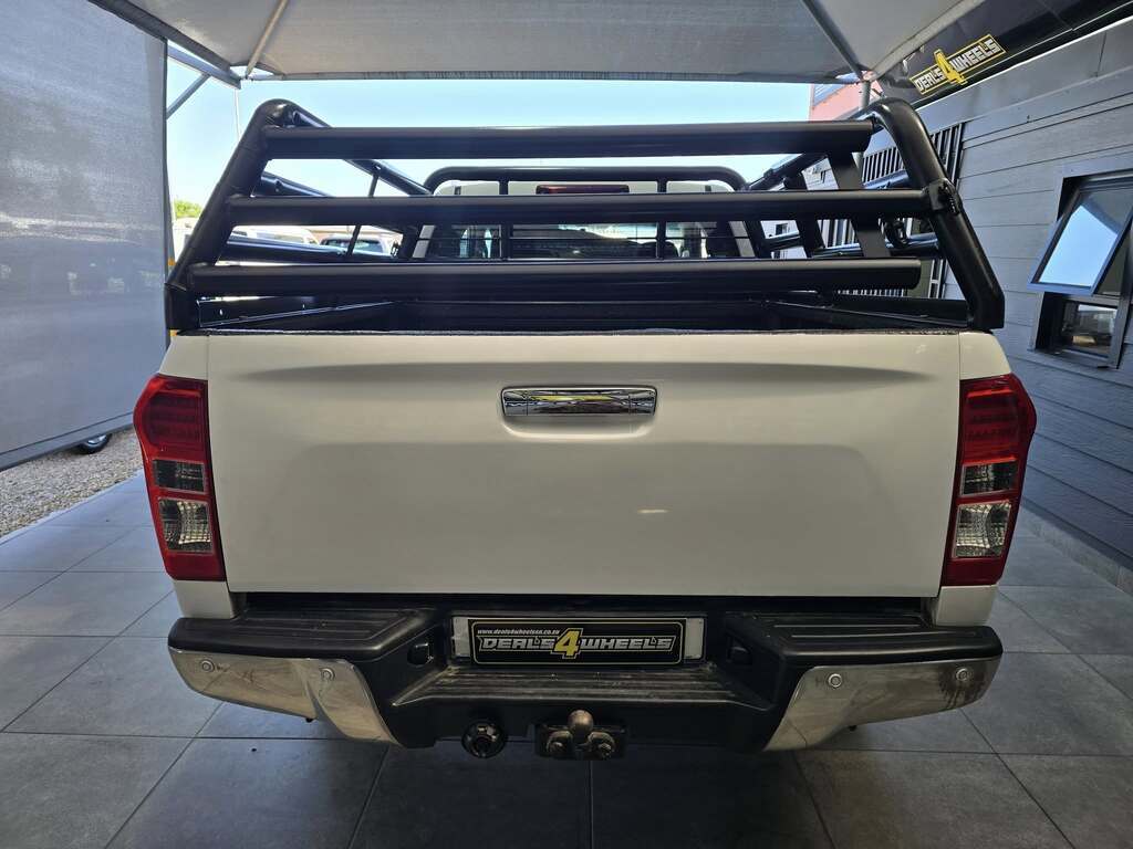 2018 ISUZU D-MAX 300 LX A/T E/CAB P/U