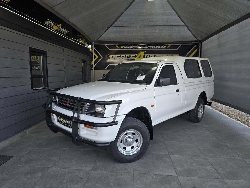 2000 MITSUBISHI COLT 2400i HILINE LWB P/U S/C