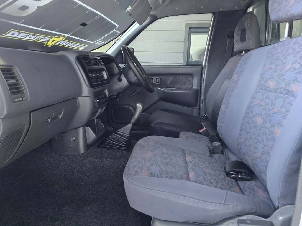 2000 MITSUBISHI COLT 2400i HILINE LWB P/U S/C