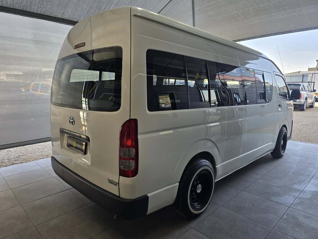 2018 TOYOTA QUANTUM/HIACE 2.5 D-4D SESFIKILE 16s