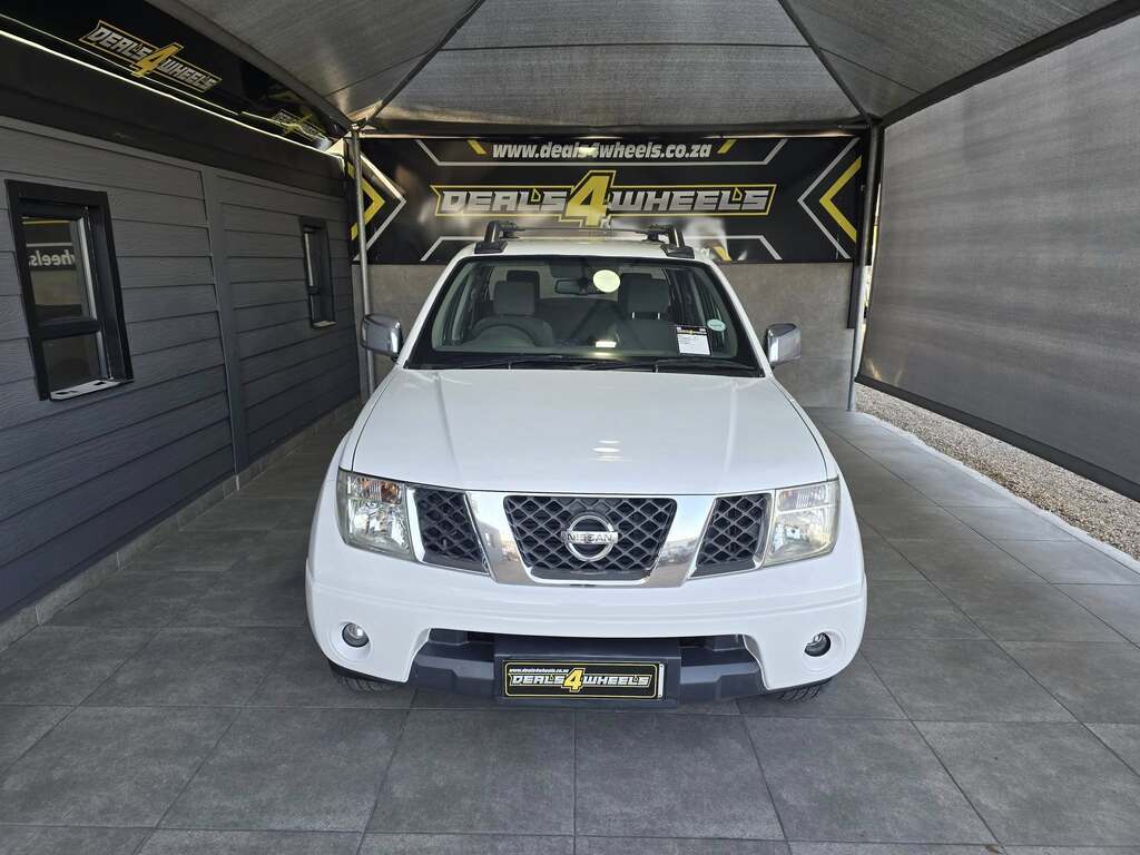 2010 NISSAN NAVARA 2.5 dCi P/U D/C