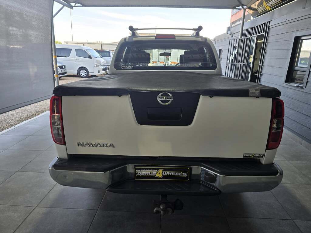 2010 NISSAN NAVARA 2.5 dCi P/U D/C