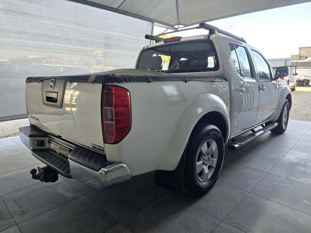 2010 NISSAN NAVARA 2.5 dCi P/U D/C