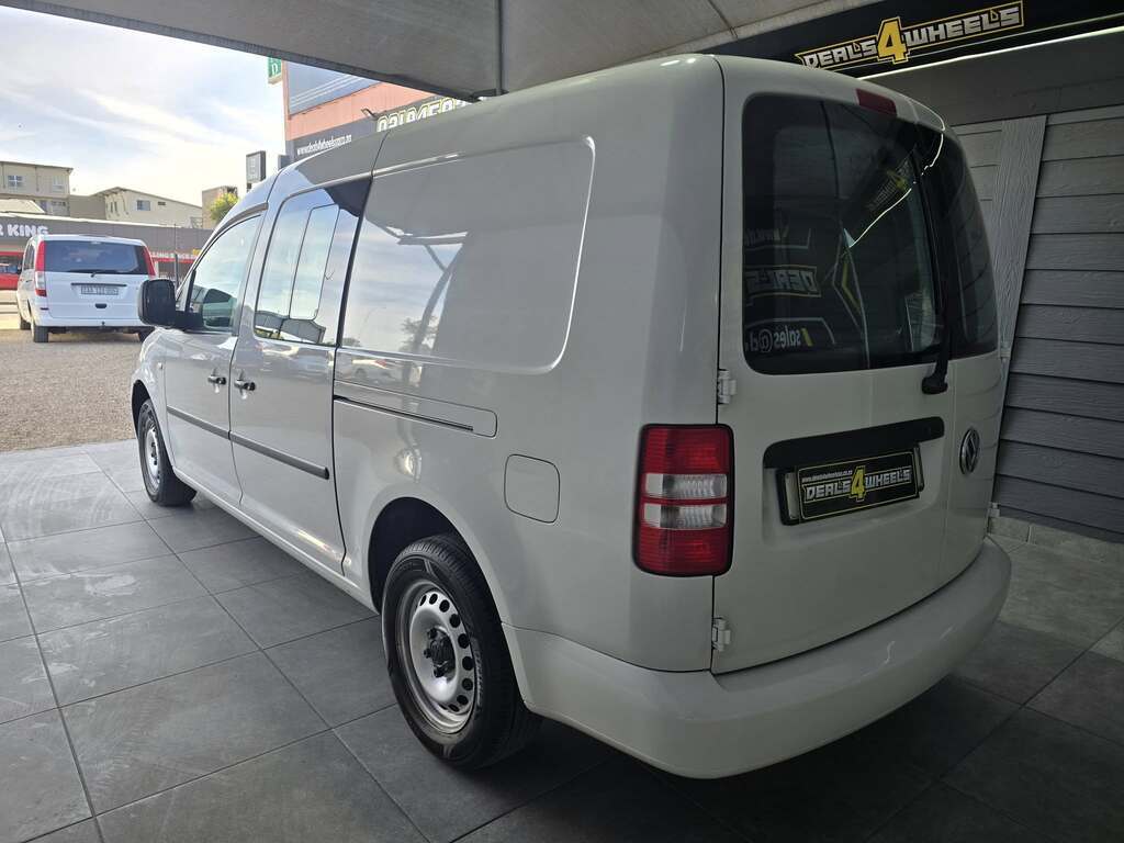 2014 VOLKSWAGEN CADDY MAXI 2.0TDi (81KW) CREWBUS P/V