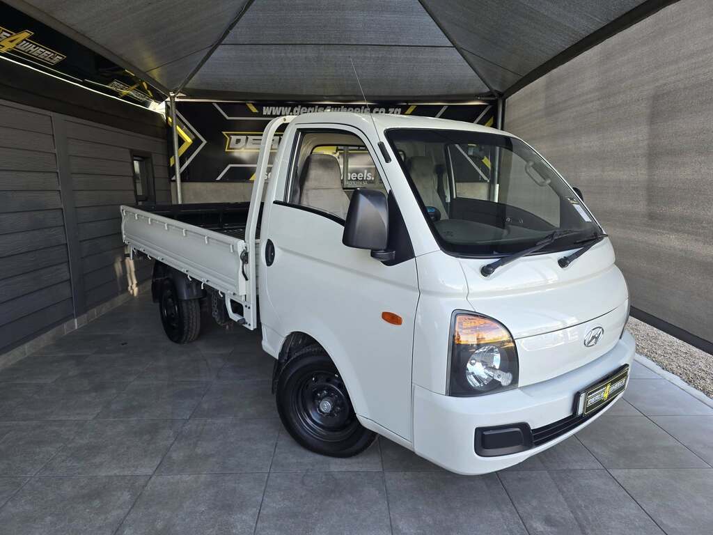 HYUNDAI H100 / BAKKIE